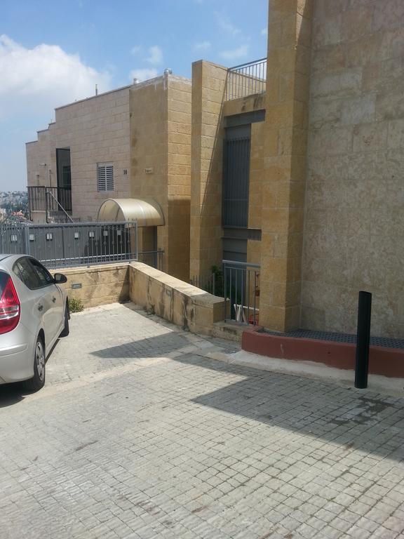 Holyland Apartments Jerusalem Exterior photo